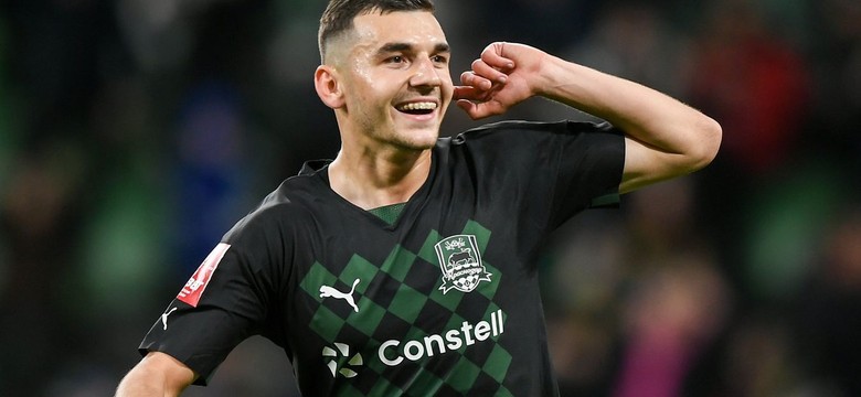 Kontrowersyjny transfer Ajaksu. Zakup piłkarza z rosyjskiego klubu