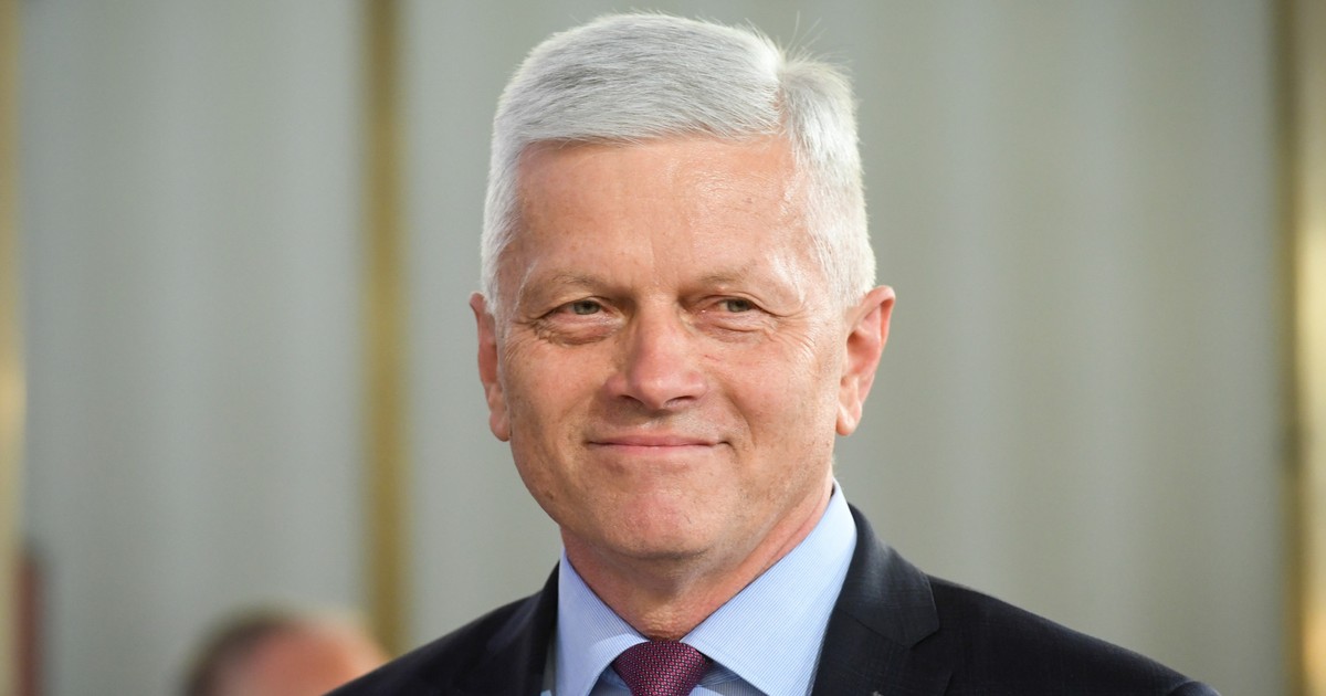 Koronawirus. Poseł Andrzej Grzyb zakażony Wiadomości