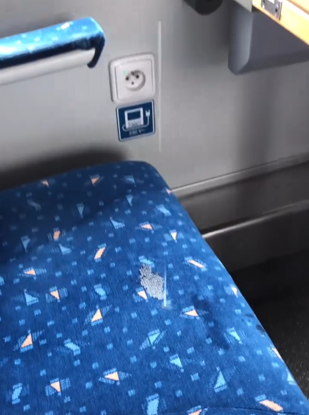 Kristína si túto cestu vlakom rozhodne neužila.