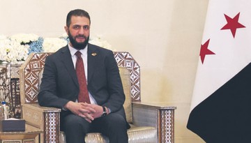 Krucha przyszłość Syrii rok po upadku Asada