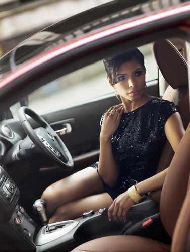 Taki garaż tylko z Nissanem!