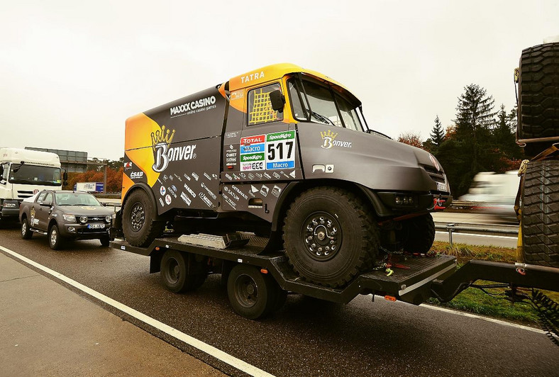 Dakar 2015: Szustkowski i Kazberuk w fabryce