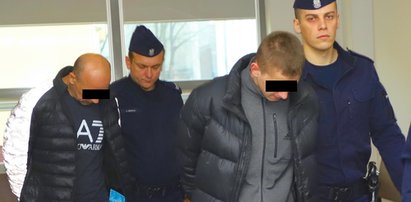 Torturowali ofiary. Gang brutali za kratami. Najmłodszy ma 17 lat!