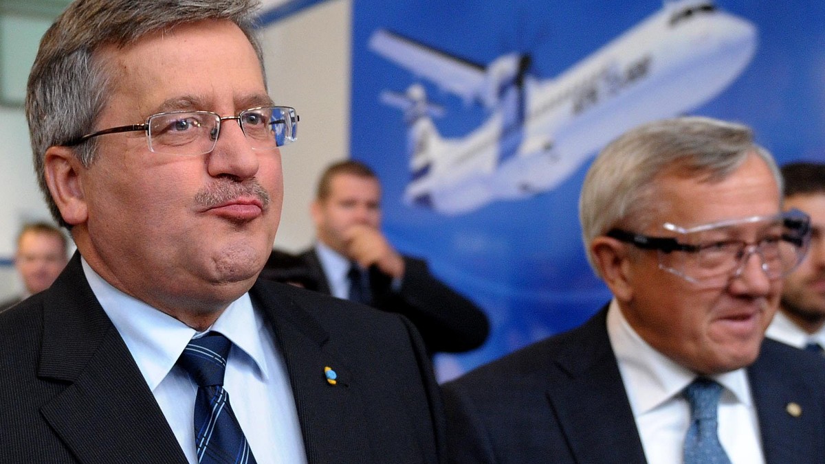 Prezydent Bronisław Komorowski podczas poniedziałkowego spotkania z pracownikami WSK "PZL-Rzeszów" SA powiedział, że prywatyzacja tej firmy - to była odważna, mądra, sensowna decyzja.