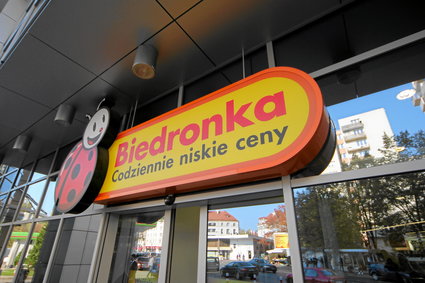 "Solidarność" domaga się krótszej pracy w soboty i większego zatrudnienia w Biedronkach