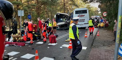 Zderzenie dwóch autobusów w Dźwirzynie. Wielu rannych