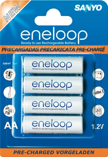 Akumulatory Sanyo Eneloop, Panasonic Infinium, GP ReCyko+, Varta Ready2Use czy Sony CycleEnergy tak jak baterie alkaliczne tracą niewiele energii, gdy są nieużywane, a po rozładowaniu można je ponownie naładować