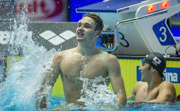Co za wynik! Węgier Kristof Milak poprawił dziesięcioletni rekord świata Michaela Phelpsa