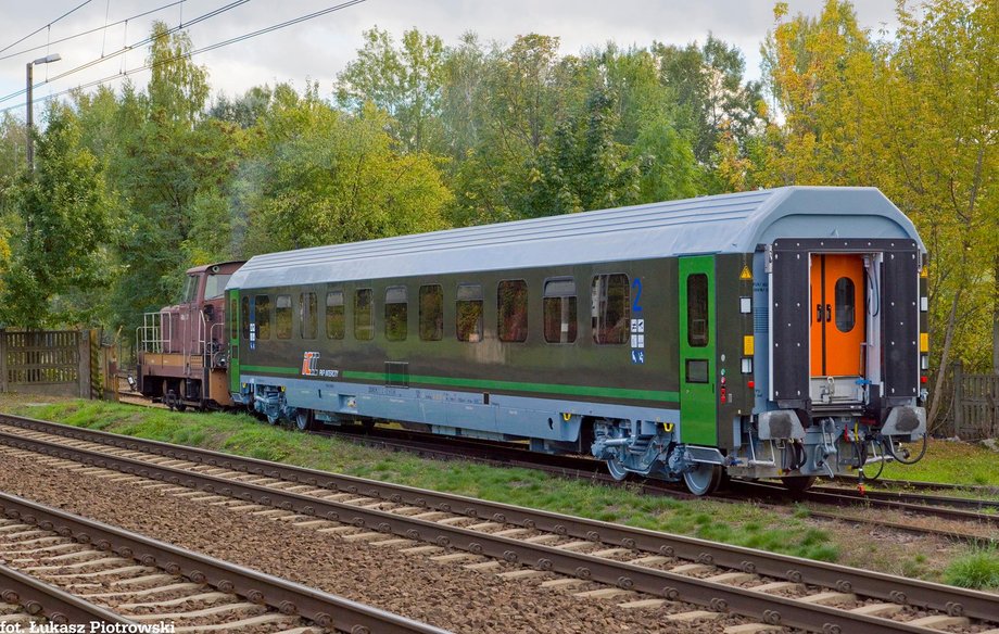 Wagon do przewozu wojska dla PKP Intercity od tyłu