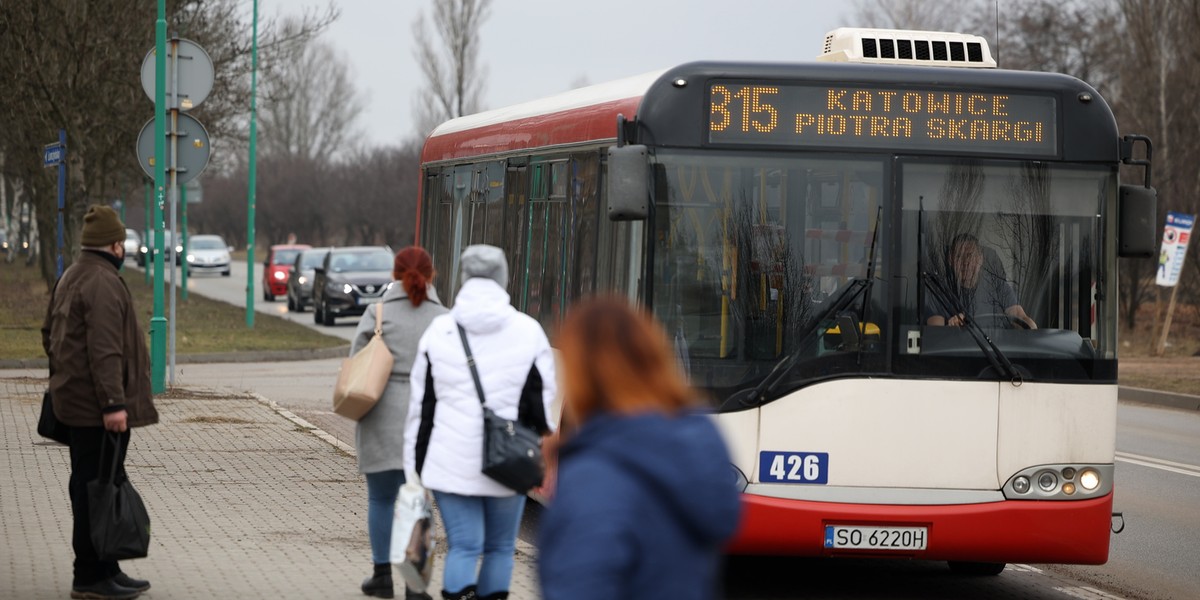 Starują pierwsze metrolinie. Na początek uruchomionych zostanie sześć linii autobusowych. 