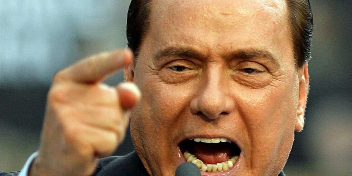 Berlusconi: Wynoszę się z tego gów....ego kraju