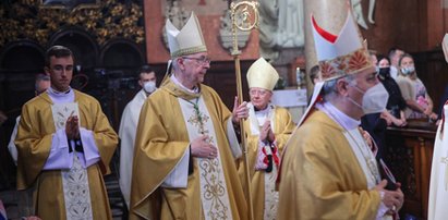 Krótka historia przeprosin za zboczenia w polskim Kościele. Czytają to teraz na mszach