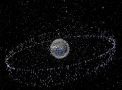 Mamy nad głowami setki tysięcy odpadków