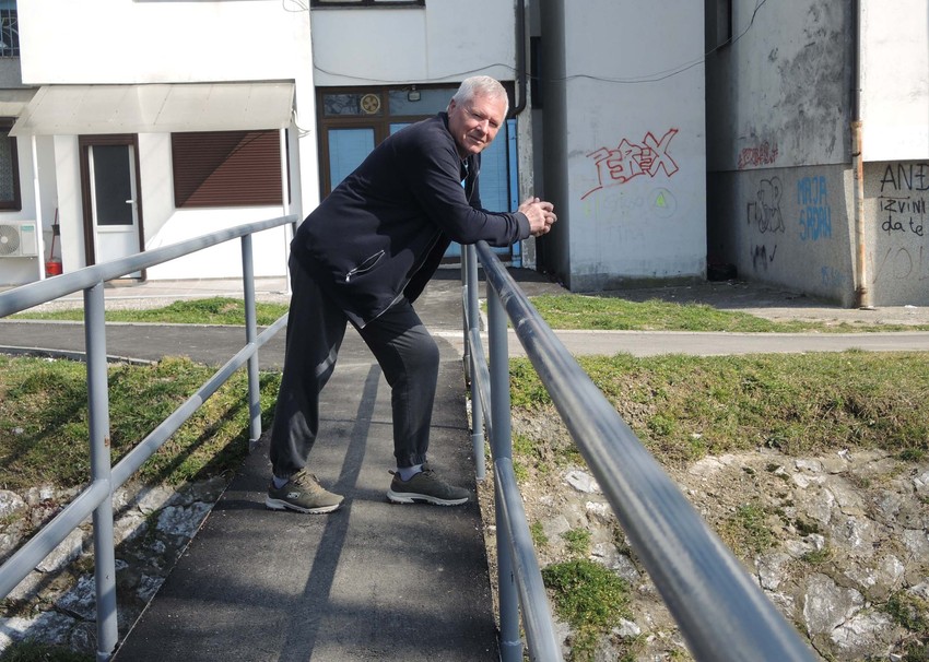 Lazar je učestvovao na 12 omladinskih radnih akcija i 15 puta bio proglašavan udarnikom