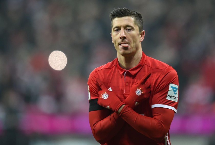 Robert Lewandowski tym zdjęciem rozpętał aferę. To cwaniactwo?