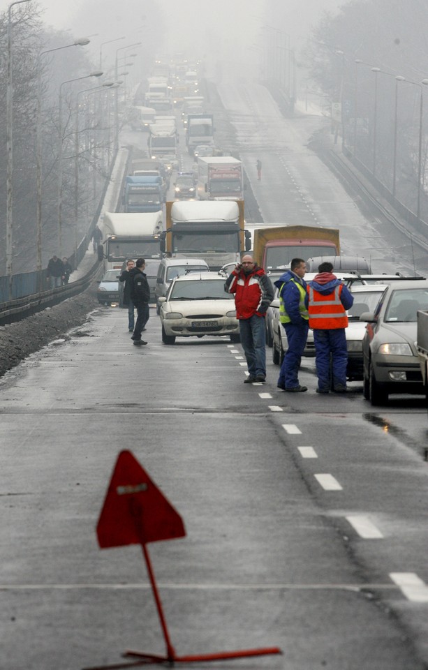 SOSNOWIEC WIADUKT WYPADEK OFIARA