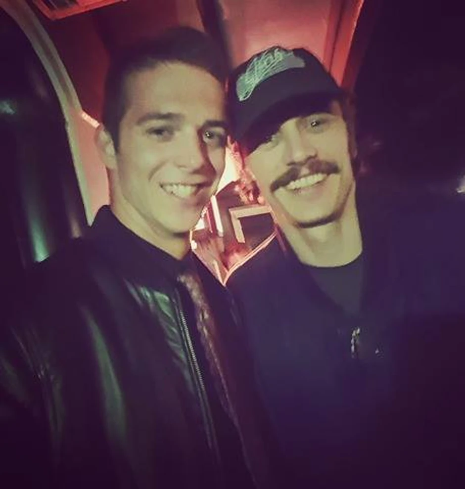 Nikola sa Džejmsom Frankom