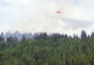 Gašenje požara u Srbiji helikopterima