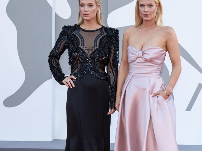 Lejdi Amelija i Eliza Spenser 
