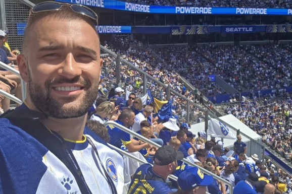 "BRAVO, ZMAJEVI" Haris Berković se oglasio nakon pobede Bosne i Hercegovine na Svetskom prvenstvu, svi gledaju u NJEGOV NOVI IMIDŽ