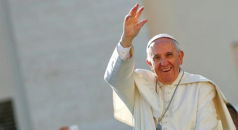 Pope Francis waves as he arrives to lead a special Jubilee audience in Saint Peter's square at the Vatican October 22, 2016. REUTERS/Tony Gentile