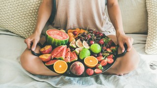 Owoce, warzywa i przekąski to też posiłek