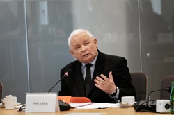 Kaczyński nie stawił się przed komisją ds. afery wizowej. Będzie wniosek do sądu