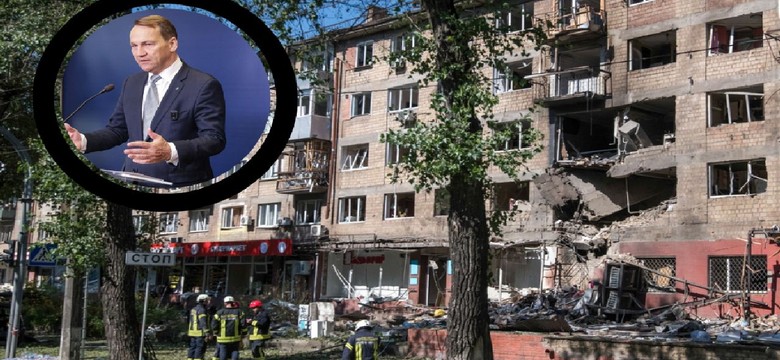 Polska ambasada uszkodzona w "raszystowskim ataku na Kijów". Sikorski wzywa do pilnej pomocy
