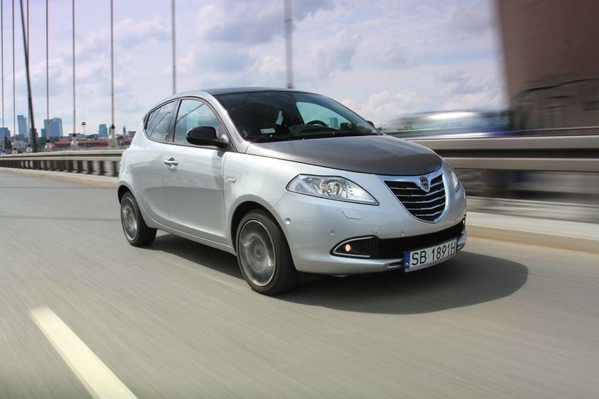 Lancia Ypsilon: elegancka tylko na pokaz