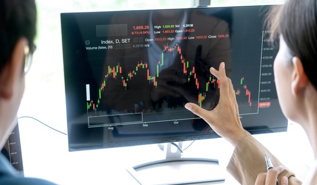 berza investicije shutterstock 1483392764