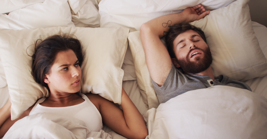 A horkolás kezelése sokkal inkább szól a párkapcsolatról, mintsem a biológiáról