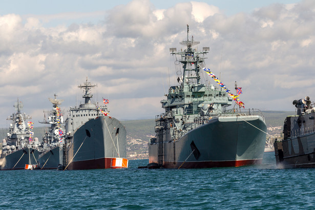 Rosyjska flota w Sewastopolu - zdjęcie ilustracyjne