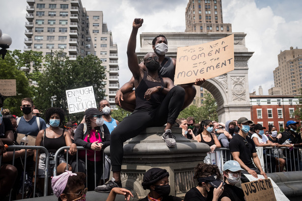 Gubernator Nowego Jorku do protestujących: Domagajcie się zmian na poziomie kraju