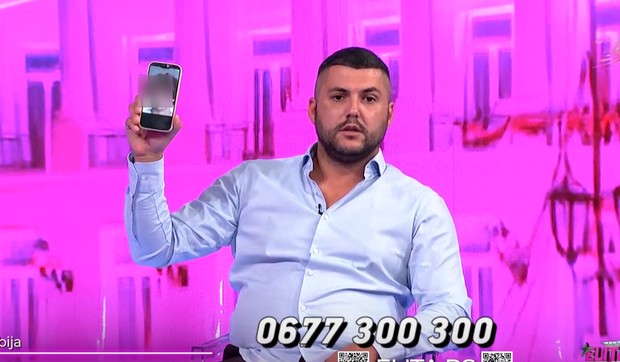 Aneli tvrdi da je ovo Asminov sin