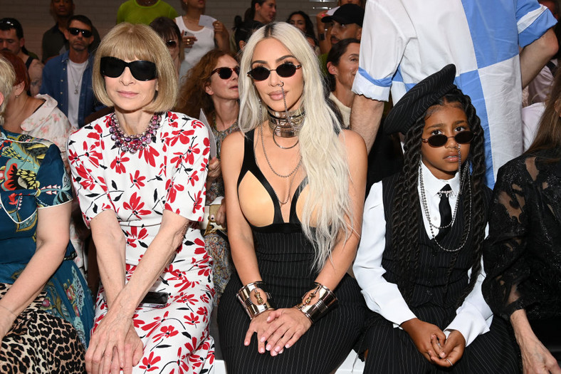 Anną Wintour, Kim Kardashian i North West na pokazie Haute Couture w Paryżu