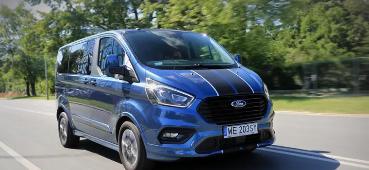 Ford Tourneo Custom Sport - dynamiczna jazda nie jest mu obca | TEST