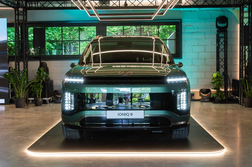 Hyundai IONIQ 9