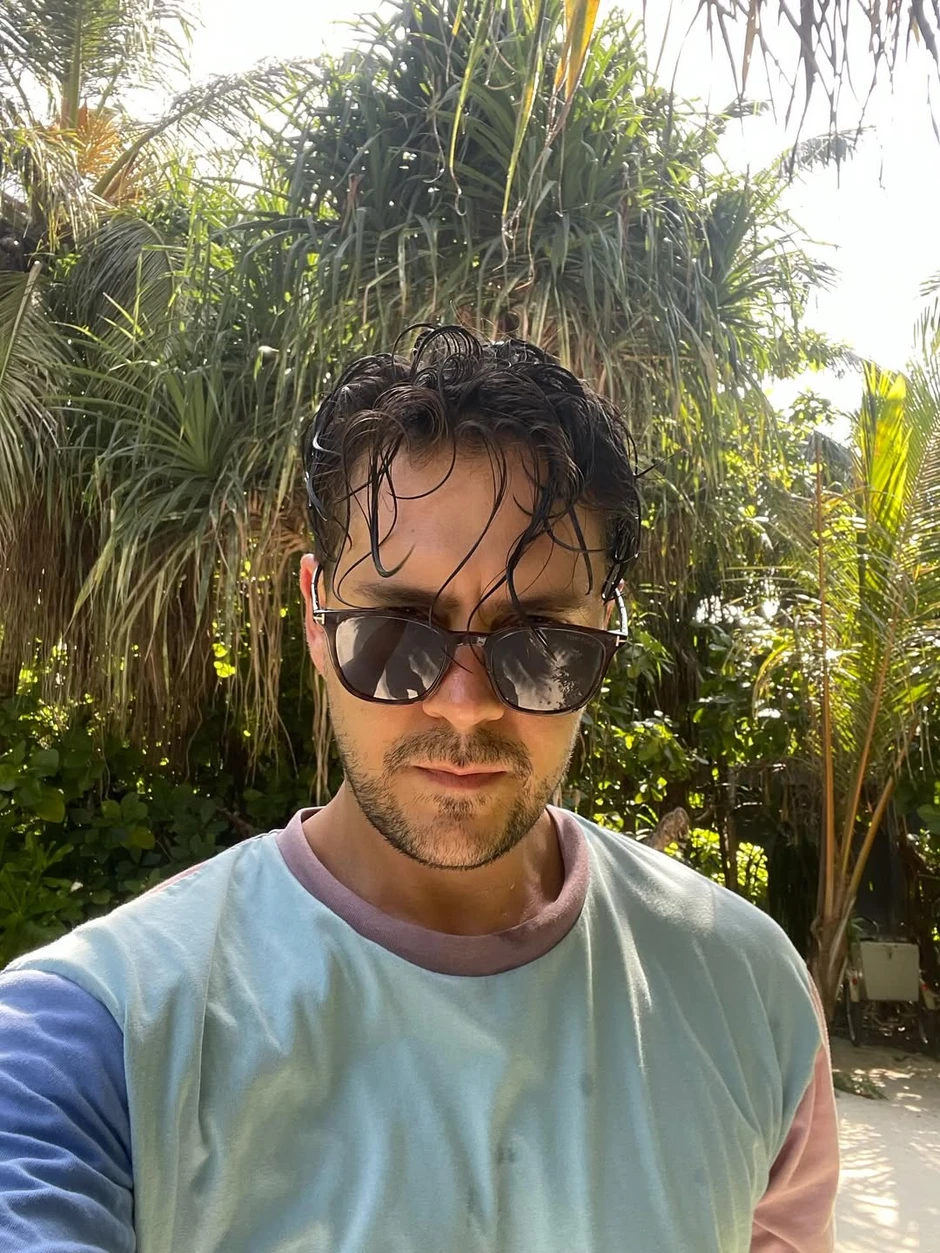 Miloš Biković sa sinom na Maldivima