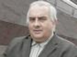 Bez zmiany przepisów Karty nauczyciela i likwidacji części dodatków do pensji oświacie grozi zawał