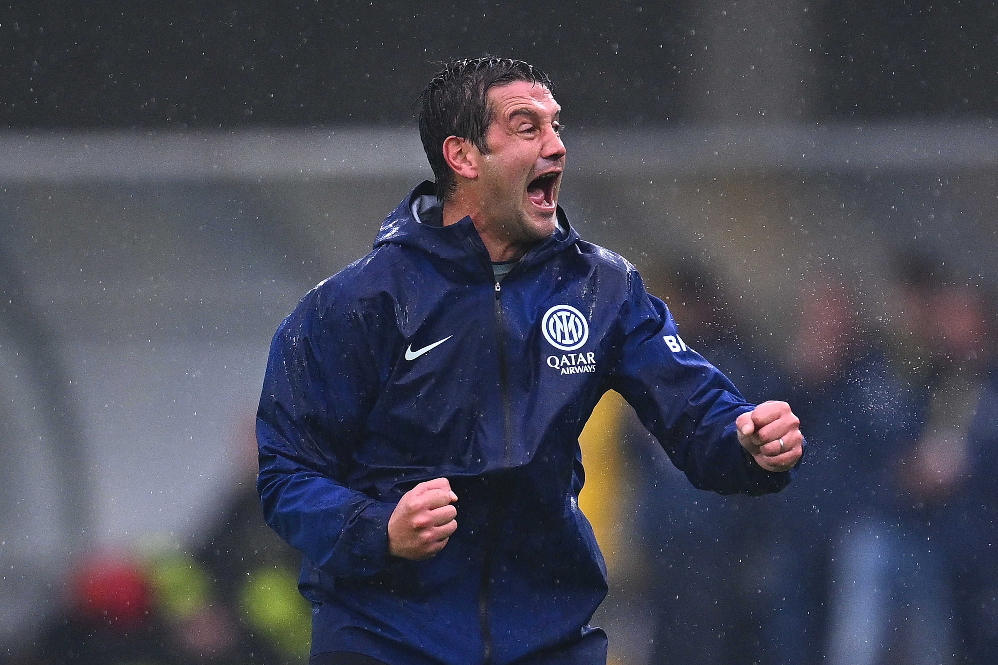 L'Inter e la Roma prime in Serie A: Chivu rivoluziona con tattiche NFL