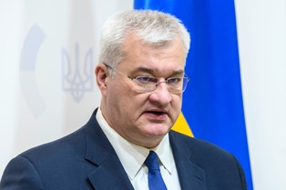 Ukraina oskarża Węgry: wzięli zakładników i przejęli miliony z państwowego banku