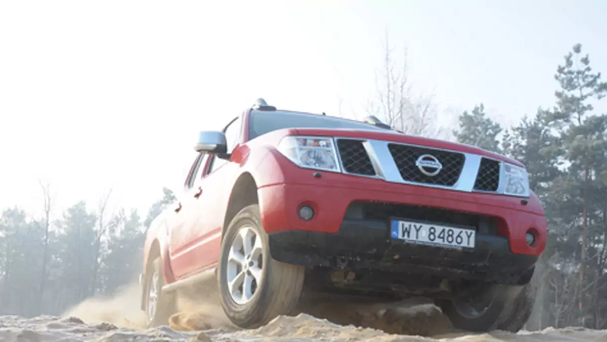 Nissan Navara 2.5d LE - Pikap wielozadaniowy