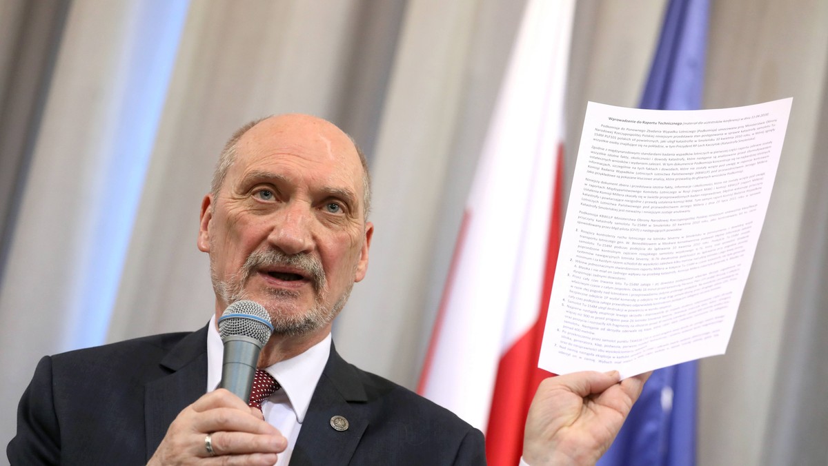 Antoni Macierewicz i raport techniczny podkomisji badającej katastrofę smoleńską