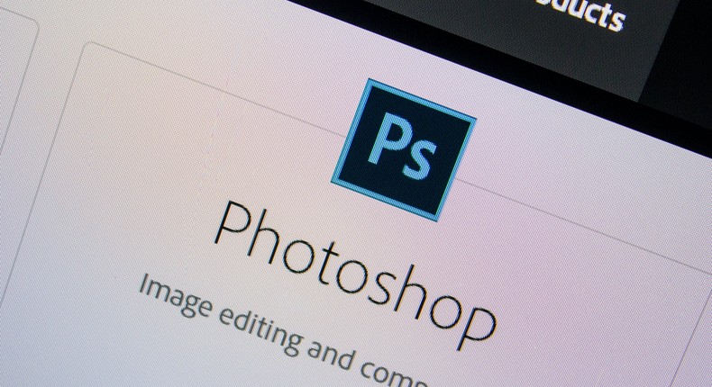 Photoshop Logo Website