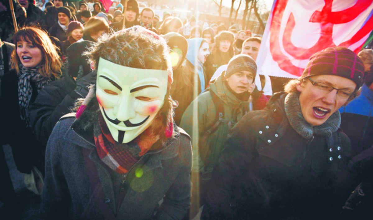 Przed rokiem protestowali internauci, dziś strajkiem grożą twórcy Wojtek Radwanski/AFP/East News