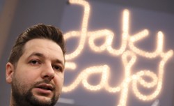 Niemal dwa miliony na kampanię wydał Patryk Jaki, w tym 30 tys. zł za wyjazd do Sofii