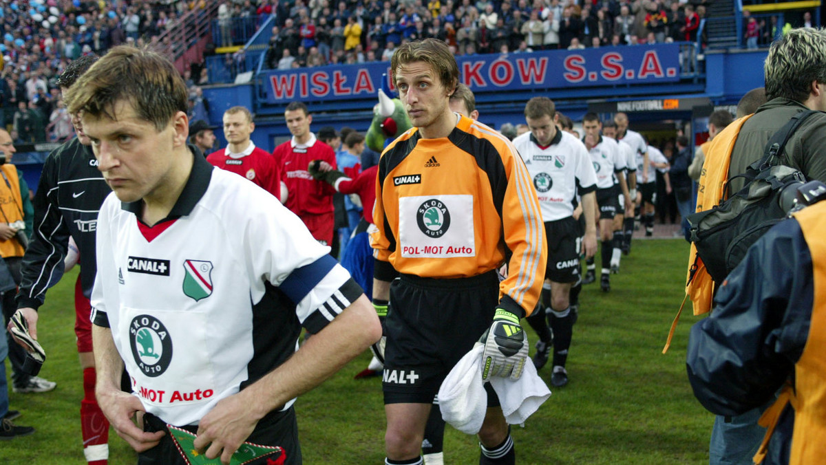 Cezary Kucharski grał przeciwko Spartakowi Moskwa w barwach Legii w Lidze Mistrzów w sezonie 1995-96. Warszawianie oba mecze przegrali, a były napastnik uważa, że obecna Legia nie stoi na straconej pozycji. - Myślę, że mają większe szanse niż my wtedy - mówi Futbolnews.pl.