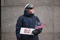 Zabił 23-latka, sąd nie postawił mu zarzutów. "Newsweek" ujawnia nazwisko agenta ICE