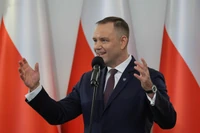 Powrót wojny o krzesło. Nawrocki powinien się zdecydować [OPINIA]