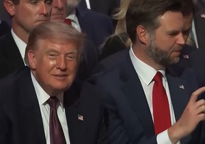 Donald Tramp i Džej di Vens